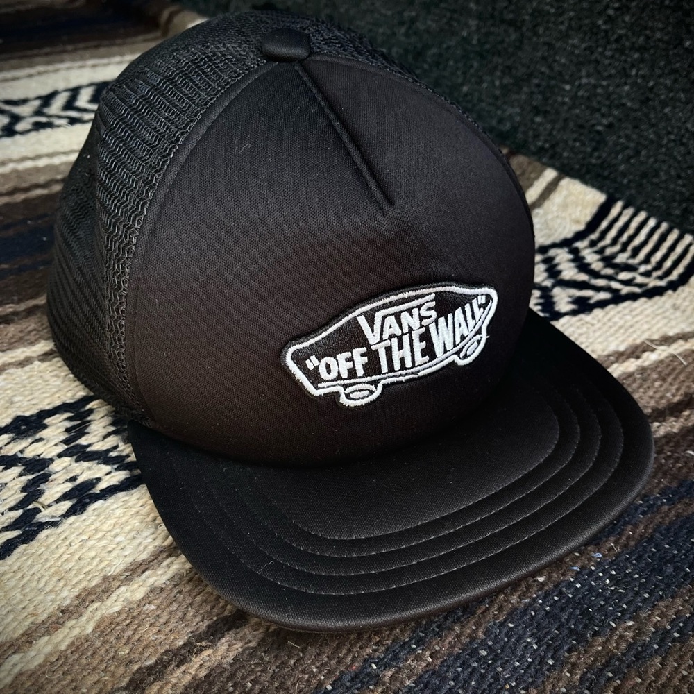 Vans Black Off The Wall Trucker Hat